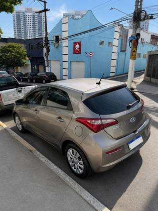 HYUNDAI HB20 1.6 COMFORT PLUS 16V FLEX 4P AUTOMÁTICO HYUNDAI HB20 1.6 COMFORT PLUS 16V FLEX 4P AUTOMÁTICO